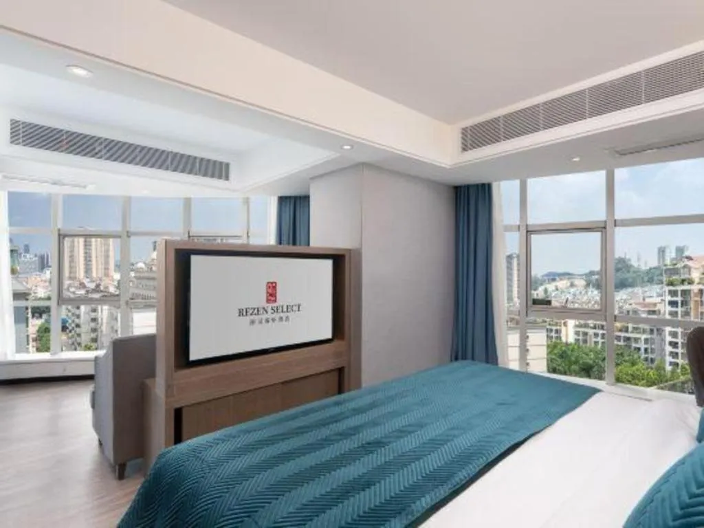 Bed in Nanning Prince Hotel