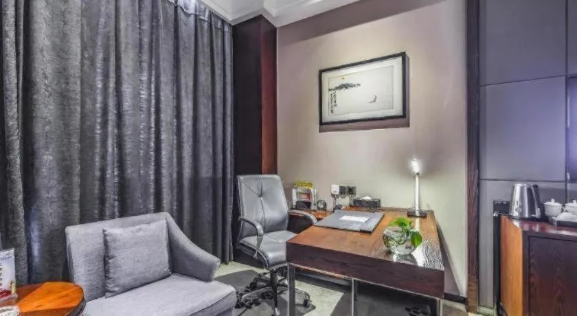 Jiyuan Oriental Jianguo Hotel