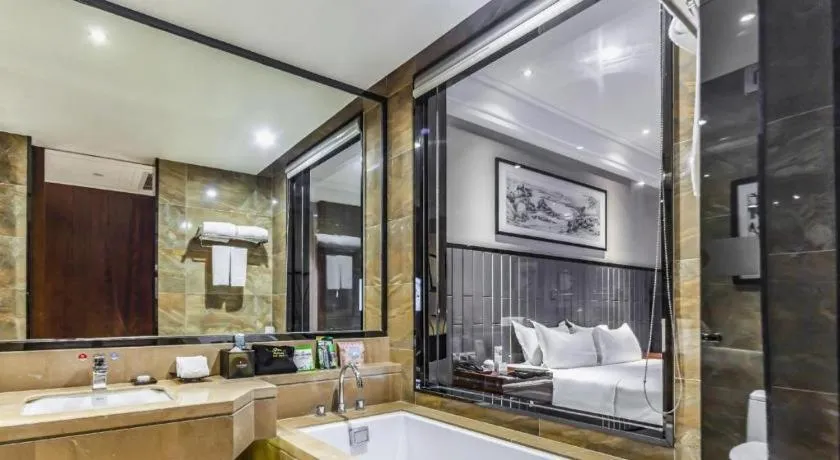 Jiyuan Oriental Jianguo Hotel