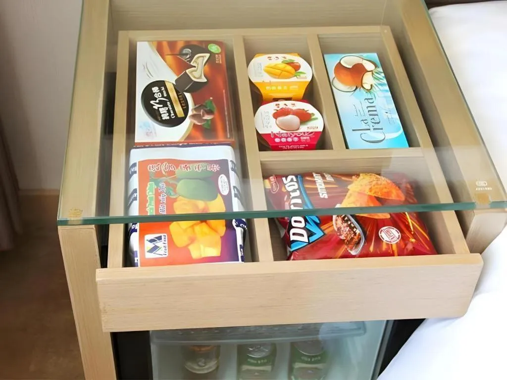 Lavande Hotel Wuhan Huanghelou Branch