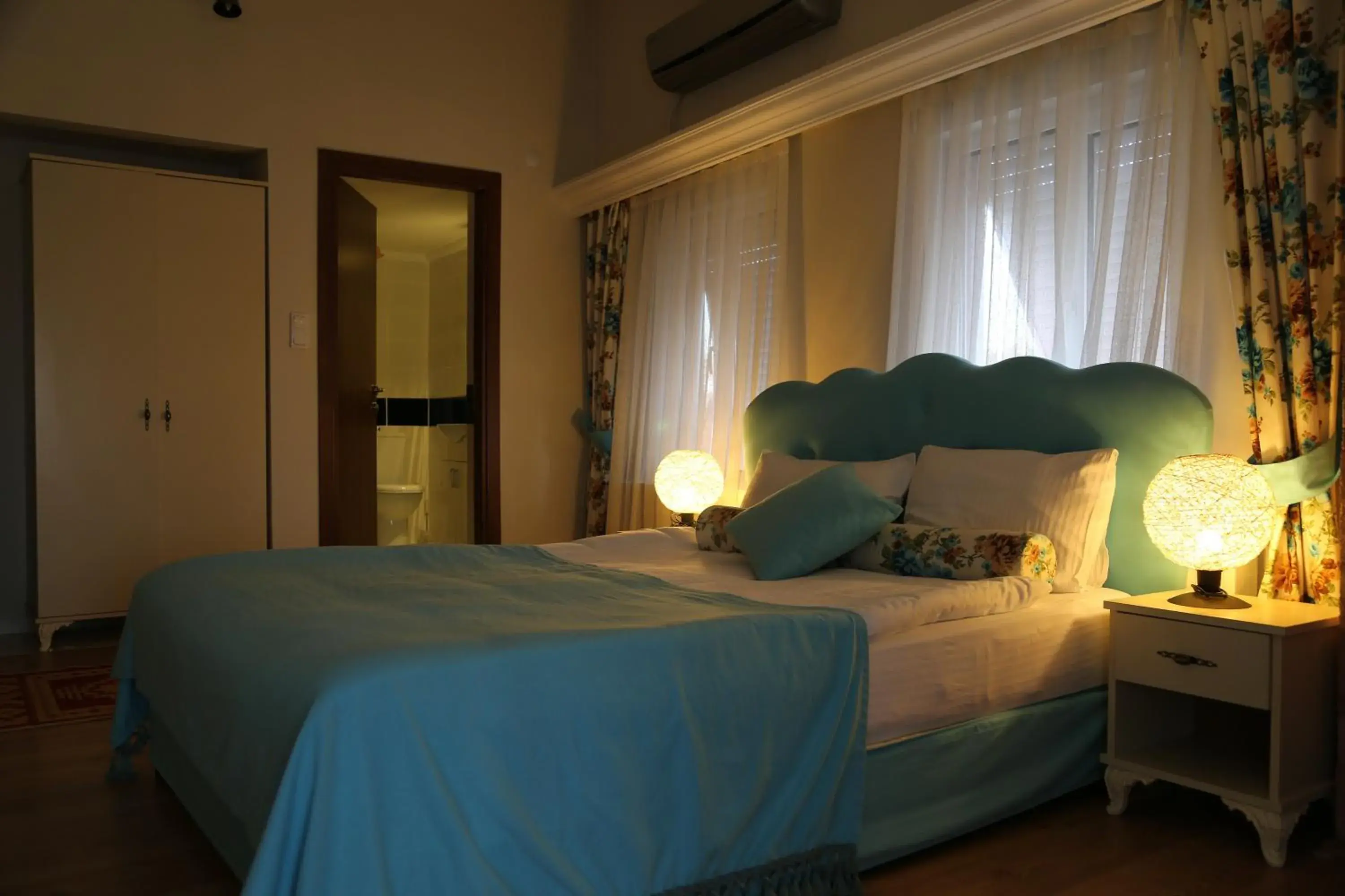 Suite with Balcony in Setenay otel Suite with Balcony in Setenay otel