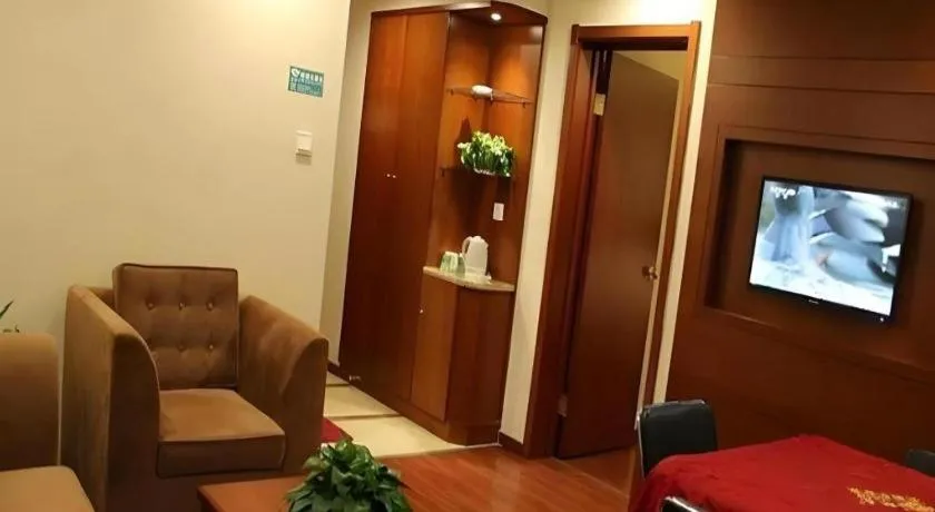 GreenTree Inn Jiangxi Nanchang XianGYAng Road Lianxi Road Business Hotel