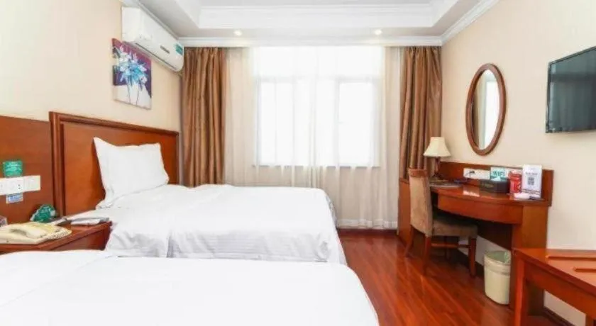 Bed in GreenTree Inn Jiangxi Nanchang XianGYAng Road Lianxi Road Business Hotel