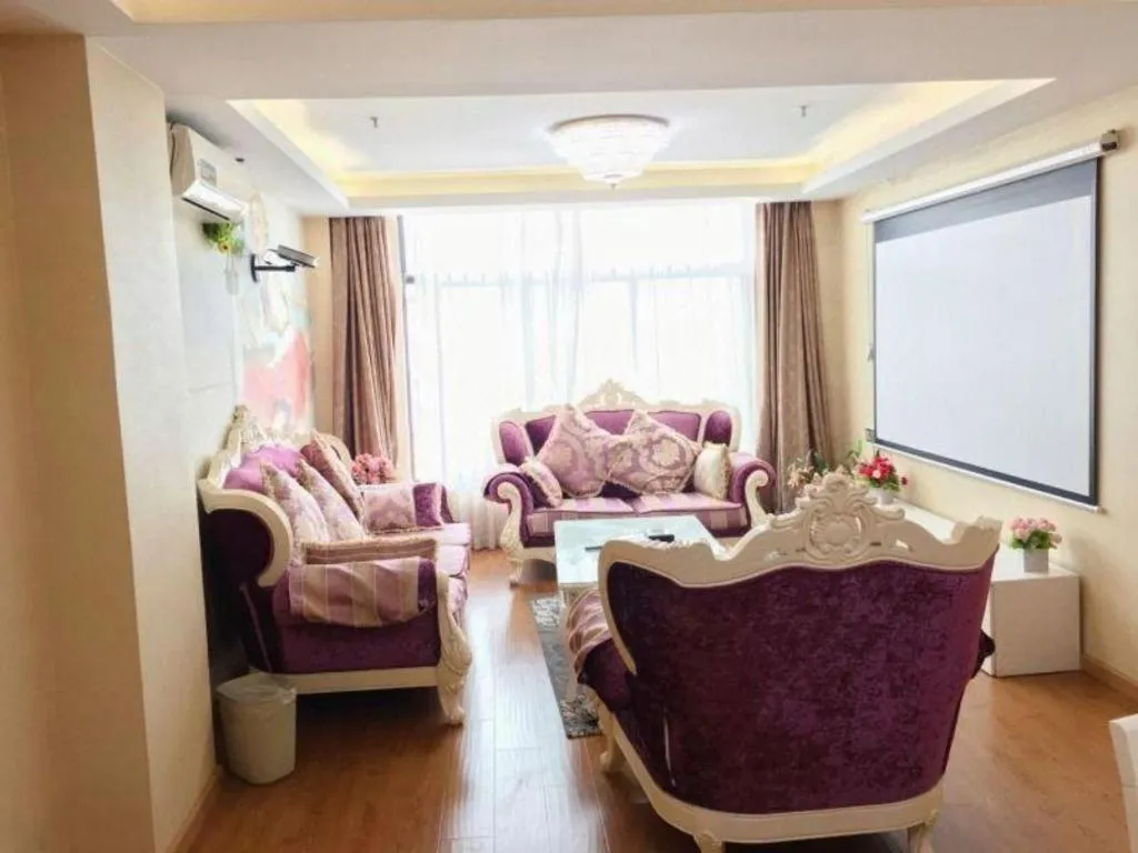 GreenTree Inn Jiangsu Wuxi Huishan High-Speed Rail Qianzhou Chongwen Road Business Hotel