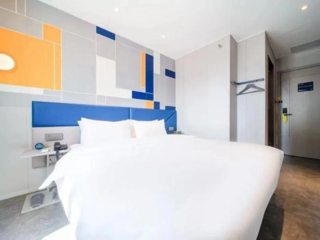 Bed in 7 Days Inn Chengdu Sichuan University South Railway Station