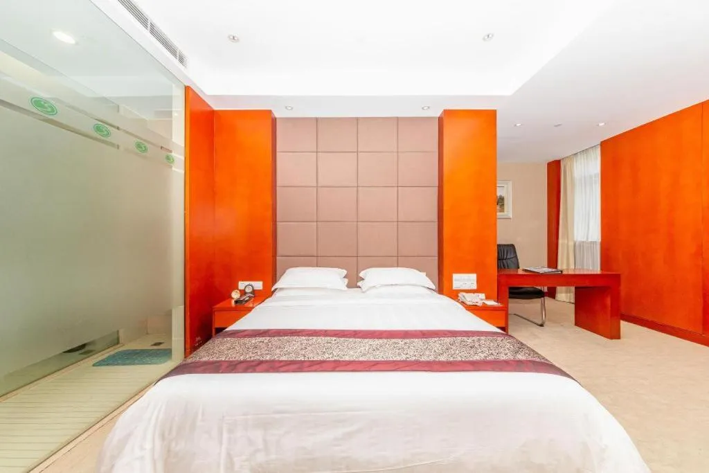 Bed in Sunparkview Hotel Shanghai