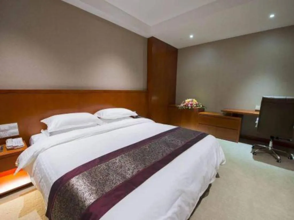 Bed in Sunparkview Hotel Shanghai