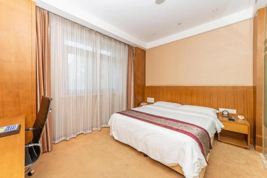 Bed in Sunparkview Hotel Shanghai