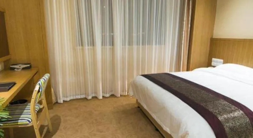 Bed in Sunparkview Hotel Shanghai