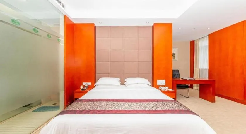 Bed in Sunparkview Hotel Shanghai