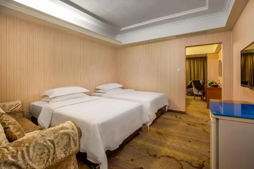 Bed in Vienna Hotel Guangxi Yangshuo Impression