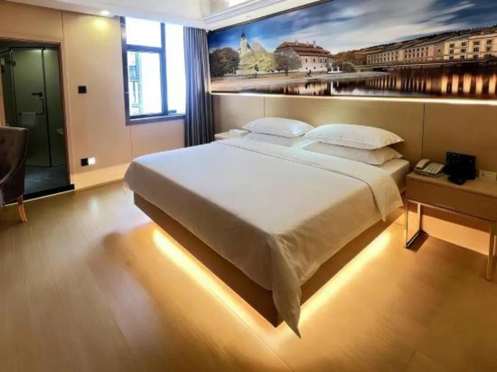 Bed in Vienna Hotel Guangxi Yangshuo Impression