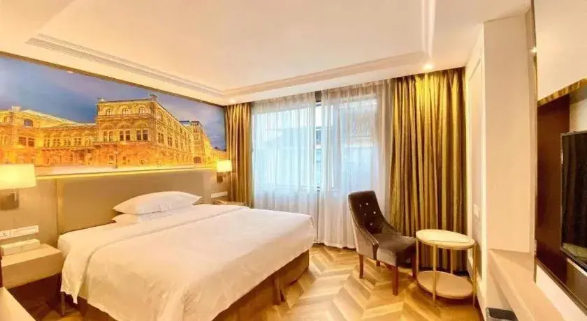 Bed in Vienna Hotel Guangxi Yangshuo Impression Bed in Vienna Hotel Guangxi Yangshuo Impression