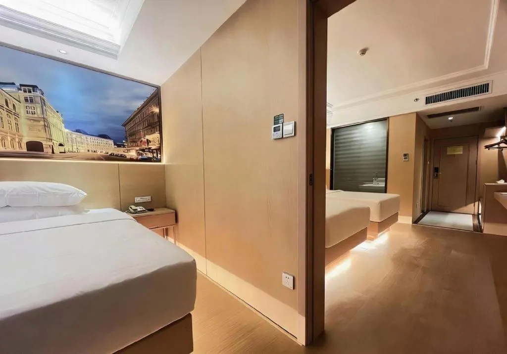 Bed in Vienna Hotel Guangxi Yangshuo Impression