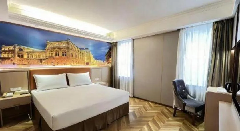 Bed in Vienna Hotel Guangxi Yangshuo Impression