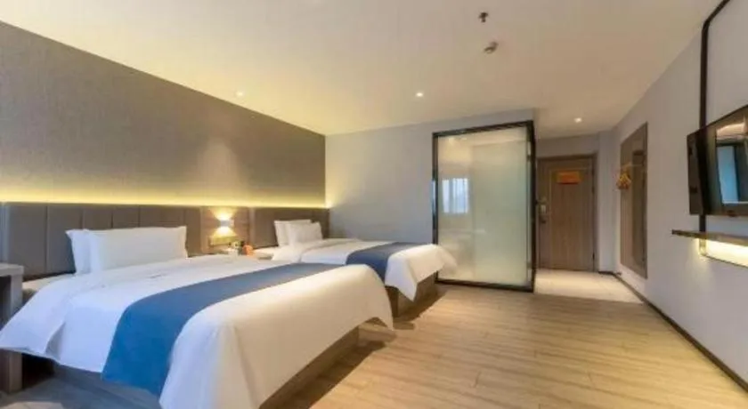 Bed in 7 Days Premium Jiangmen Wuyi Avenue Gangkou Road