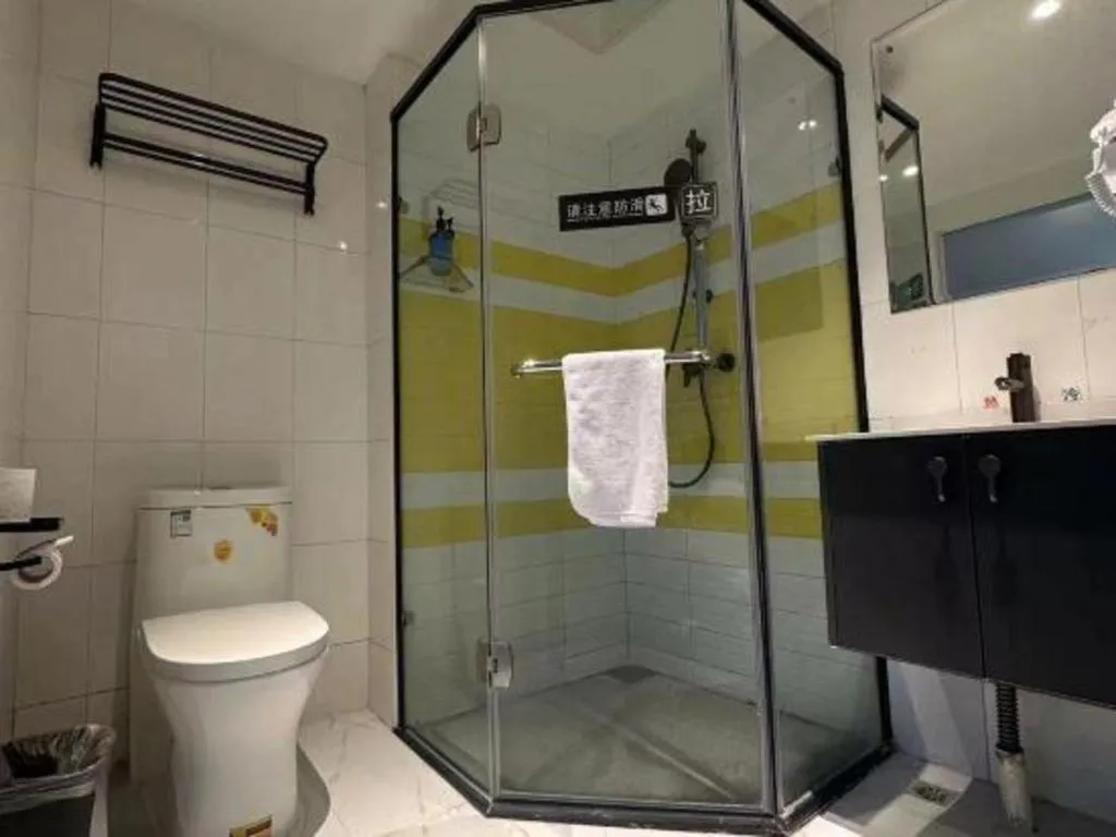 7 Days Premium Jiangmen Wuyi Avenue Gangkou Road