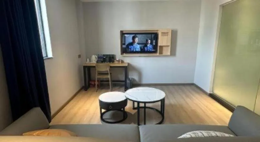 7 Days Premium Jiangmen Wuyi Avenue Gangkou Road