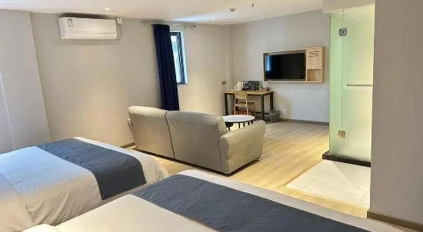 Bed in 7 Days Premium Jiangmen Wuyi Avenue Gangkou Road