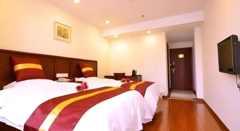 Bed in GreenTree Alliance Shanghai Railway Station QiuJiang Road Hotel