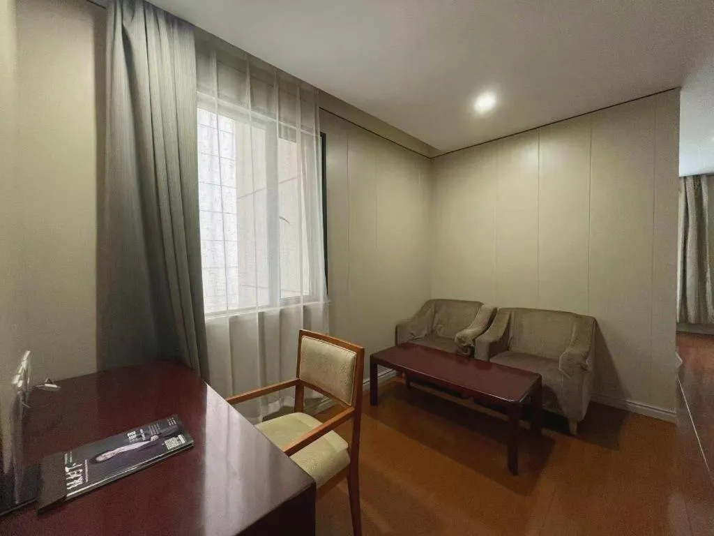 GreenTree Alliance Shanghai Railway Station QiuJiang Road Hotel