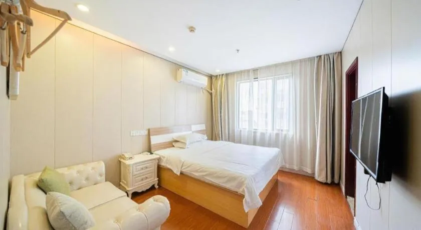Bed in GreenTree Alliance Shanghai Railway Station QiuJiang Road Hotel