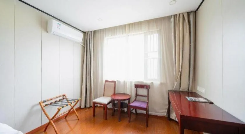 GreenTree Alliance Shanghai Railway Station QiuJiang Road Hotel