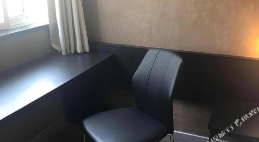 7 Days Inn Qingdao Liaoyang West Road Xinye Plaza Metro Station