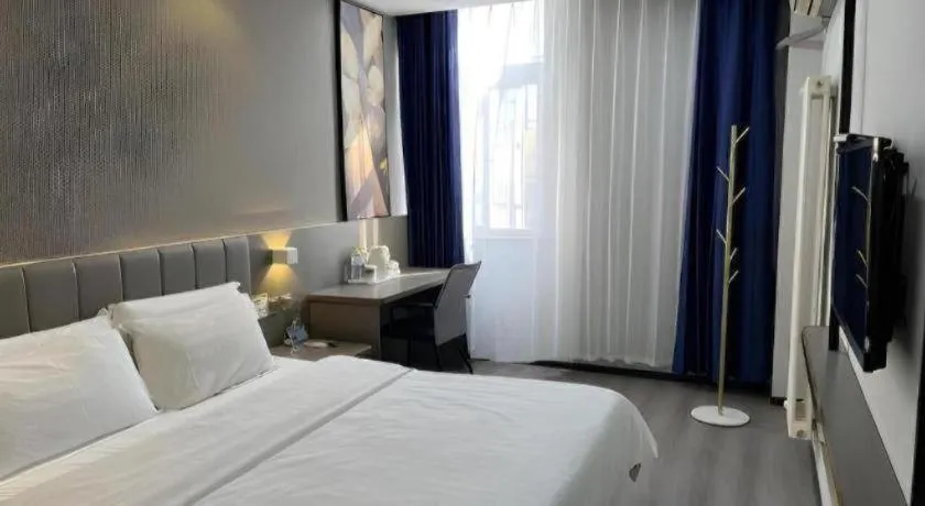 Bed in 7 Days Inn Qingdao Liaoyang West Road Xinye Plaza Metro Station