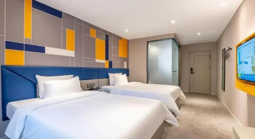 Bed in 7 Days Inn Wuhan Dingziqiao Zhongnan Road Metro Station Bed in 7 Days Inn Wuhan Dingziqiao Zhongnan Road Metro Station