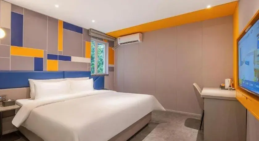 Bed in 7 Days Inn Wuhan Dingziqiao Zhongnan Road Metro Station Bed in 7 Days Inn Wuhan Dingziqiao Zhongnan Road Metro Station