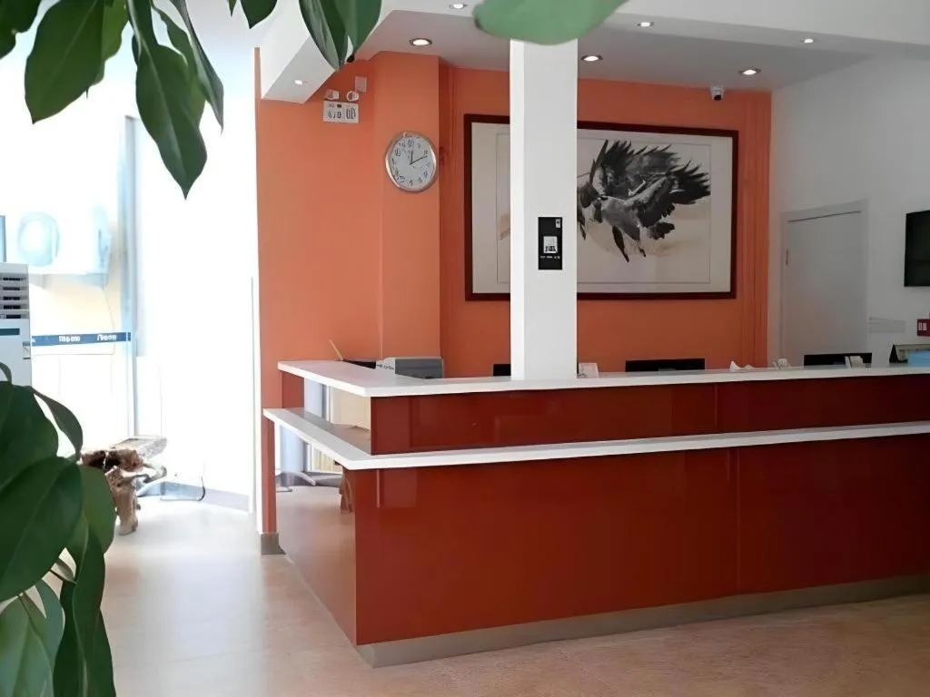 7 Days Inn Tianjin Binhai New District Yujiabao Metro Station