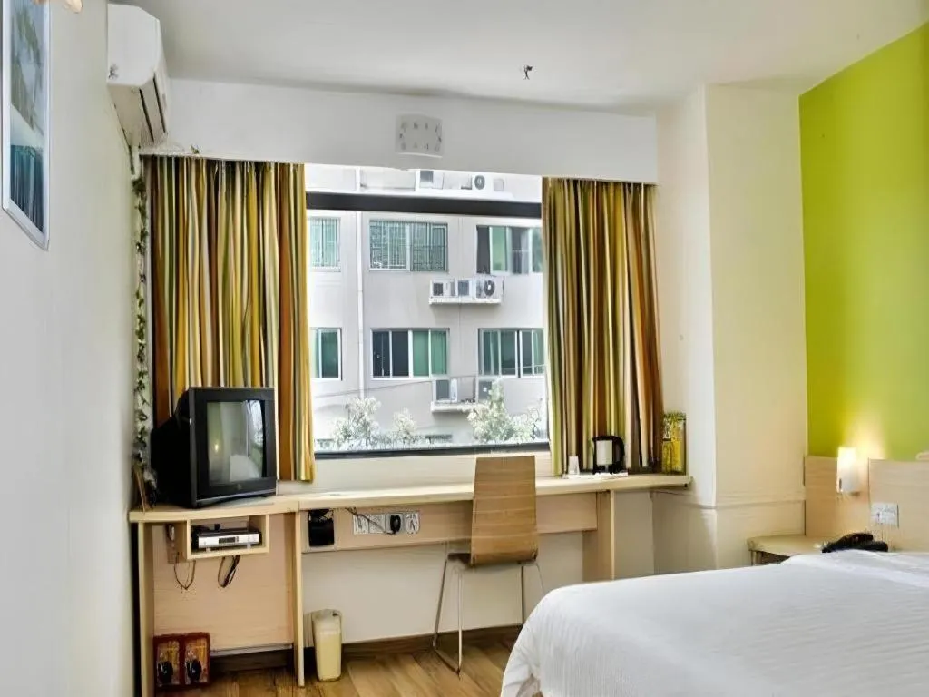 Bed in 7 Days Inn Shangqiu Xiayi Kongzu Avenue