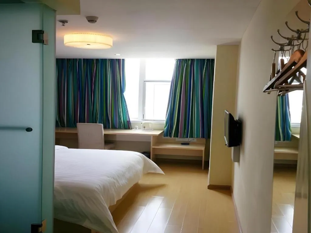 Bed in 7 Days Inn Shangqiu Xiayi Kongzu Avenue