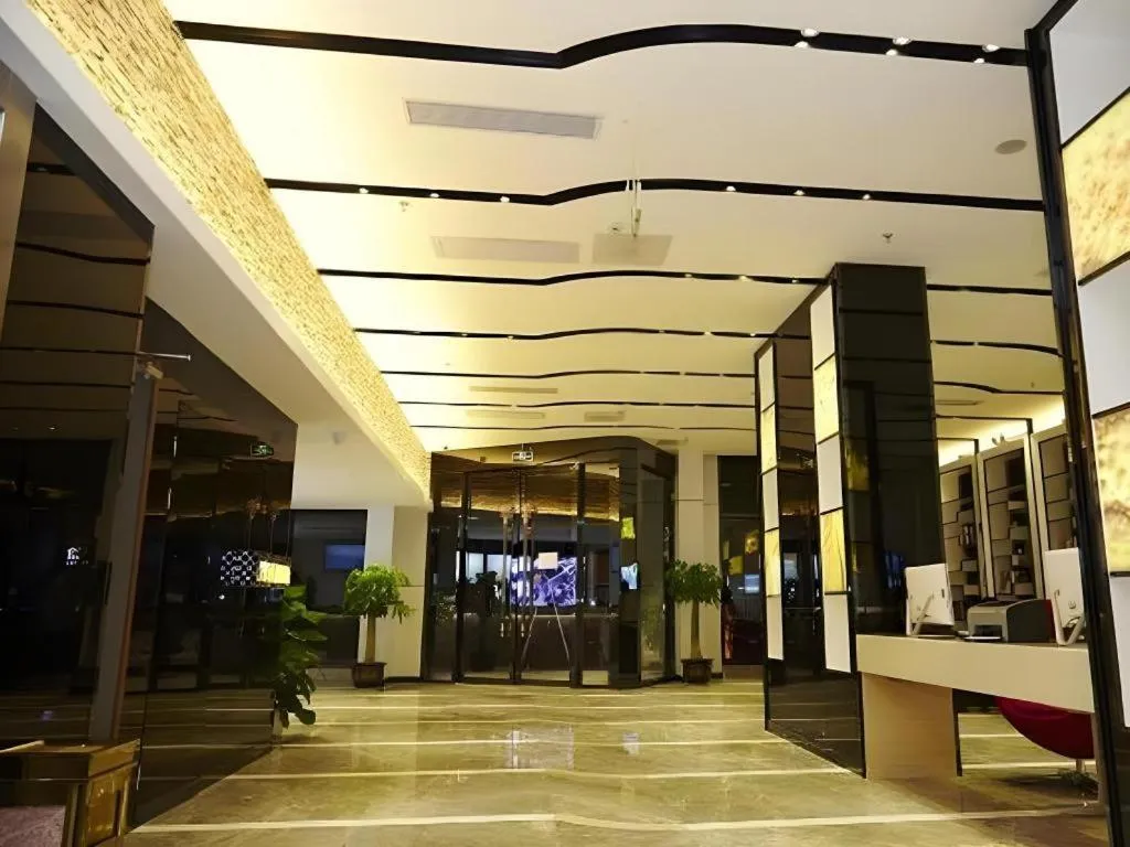 LAVANDE Hotel Dalian Huanan Square North Railway Station