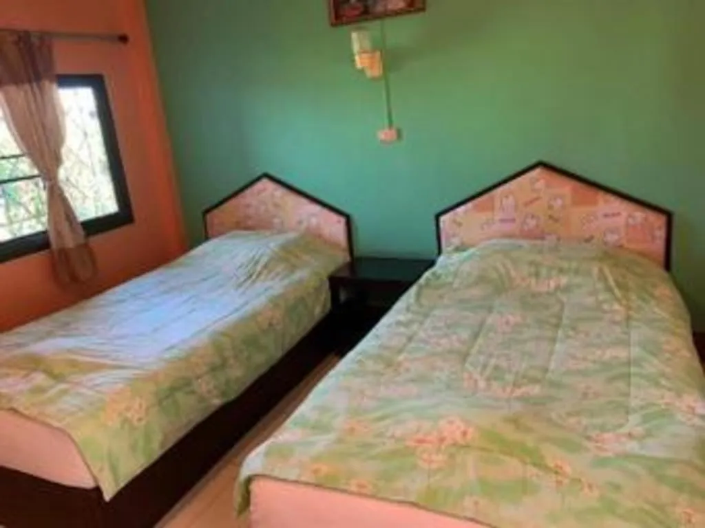 Bed in Ruen View Resort