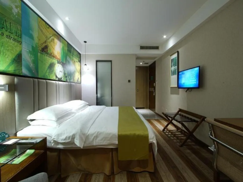 Bed in GreenTree Inn Fujian Fuzhou Software Park River View Business Hotel