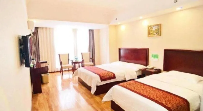 Bed in GreenTree Inn Chengdu North Railway Station Beichengtianjie Business Hotel