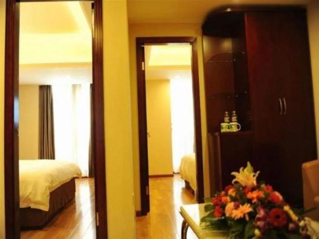 Bed in GreenTree Inn Chengdu North Railway Station Beichengtianjie Business Hotel