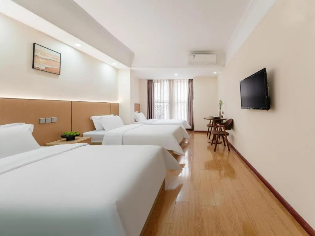 Bed in GreenTree Inn Chengdu North Railway Station Beichengtianjie Business Hotel