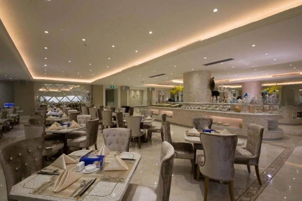 Lake Piedmont International Hotel