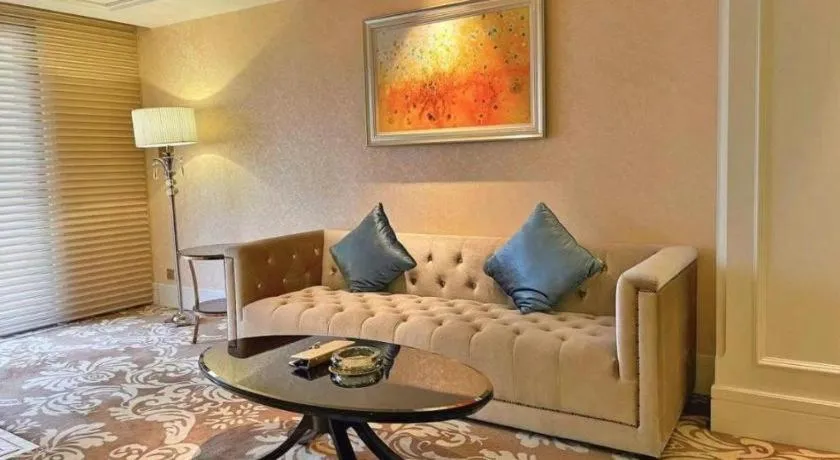 Lake Piedmont International Hotel