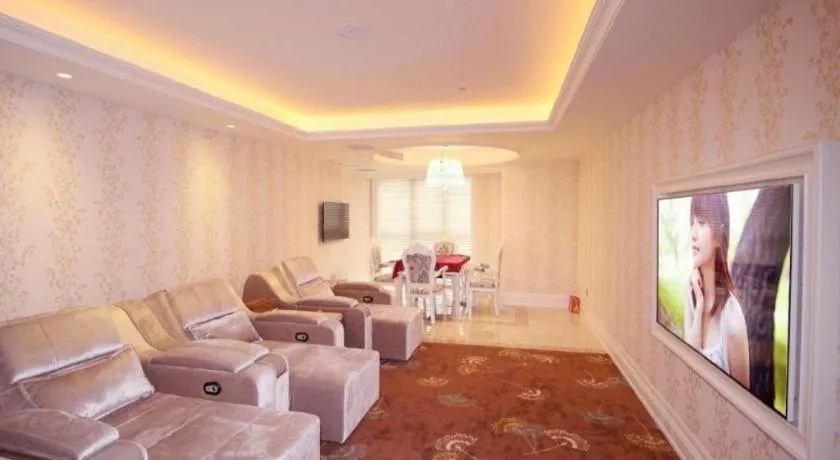 Lake Piedmont International Hotel