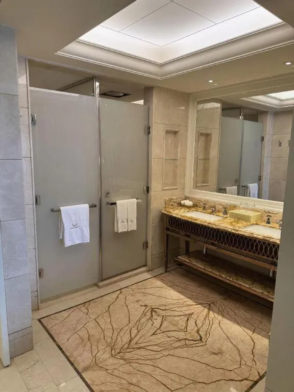 Lake Piedmont International Hotel