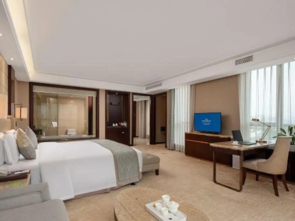 Bed in Howard Johnson Zunyue Hotel Chengdu