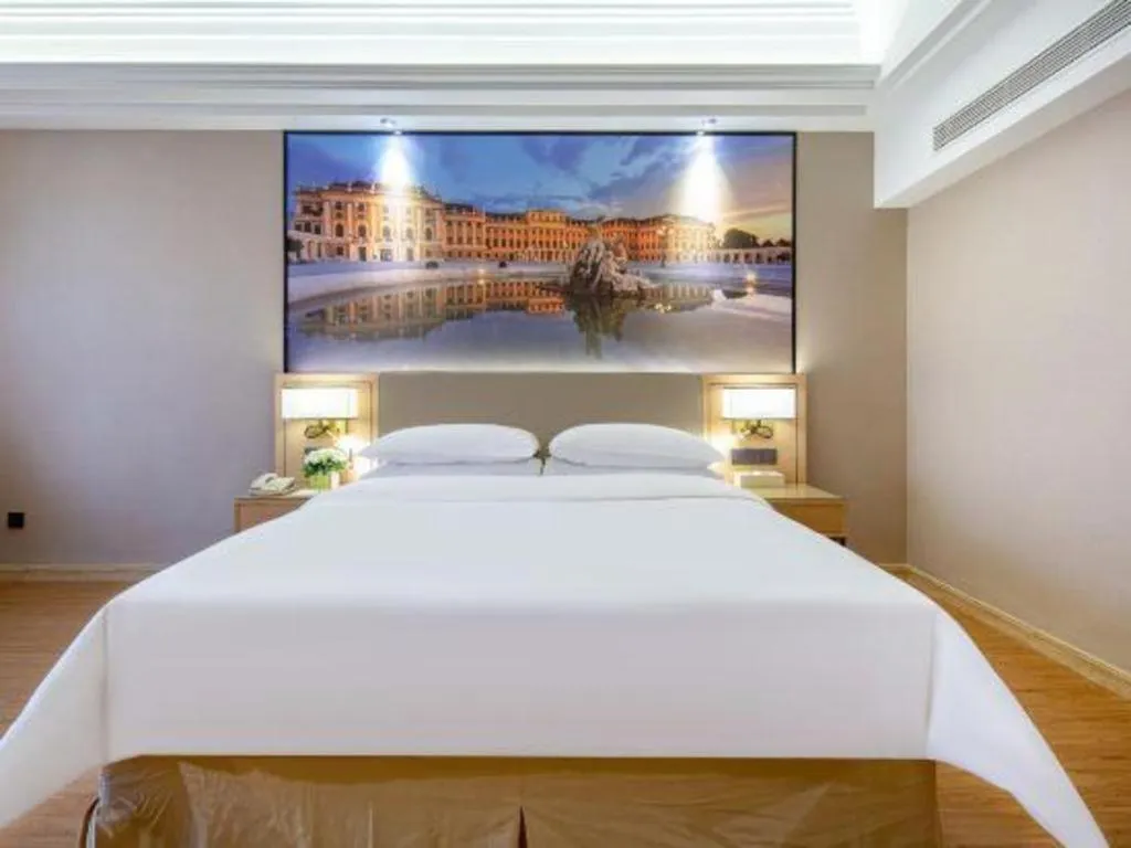 Bed in Vienna International Hotel Nanning East Station