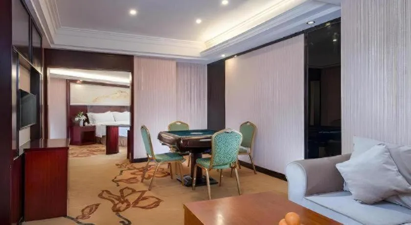 Vienna International Hotel Nanning East Station