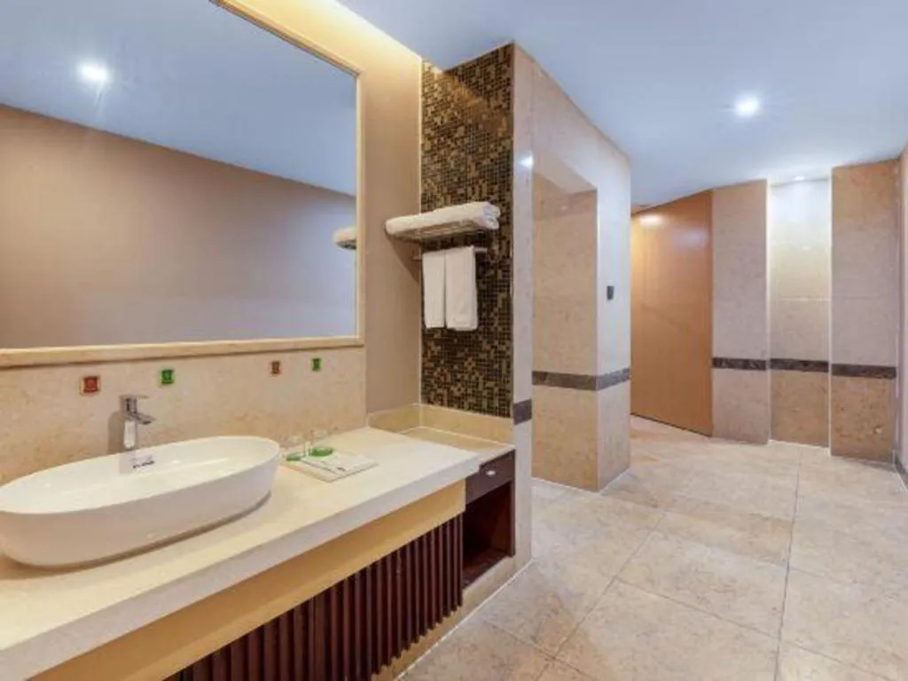 Vienna International Hotel Nanning East Station