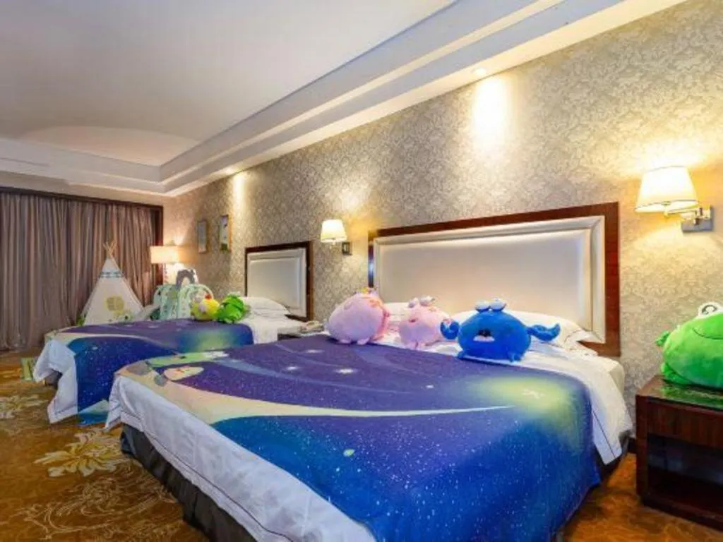 Bed in Country Garden Phoenix Hotel Maoming