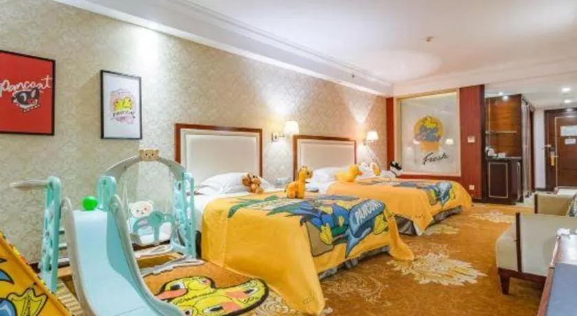 Bed in Country Garden Phoenix Hotel Maoming